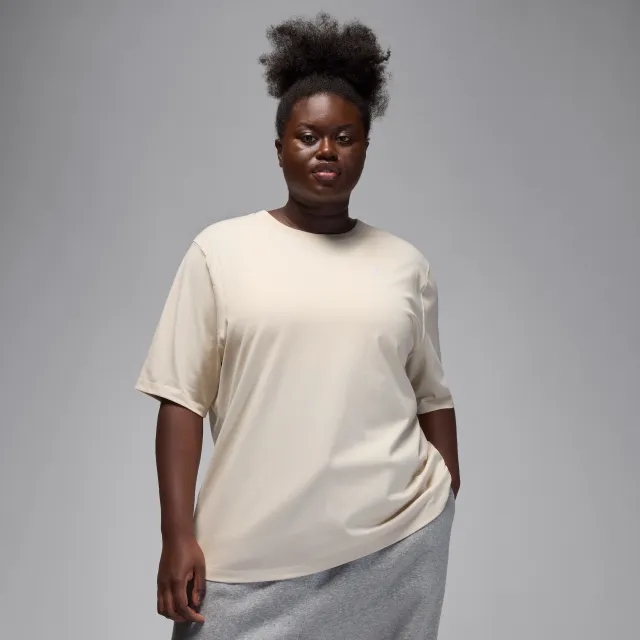 Nike Jordan Essentials Women's Girlfriend T-Shirt - Brown - Cotton