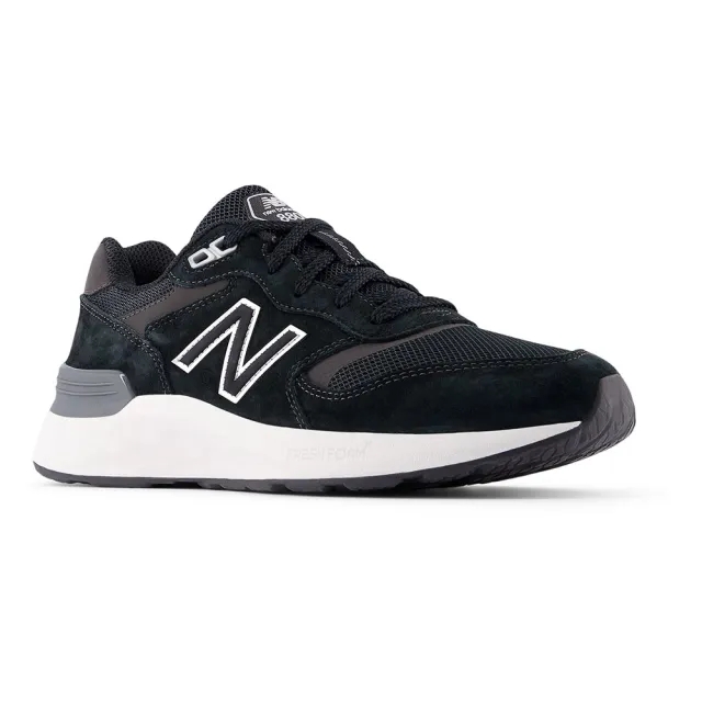 New Balance Women's Fresh Foam Walking 880 v7 in Black Synthetic