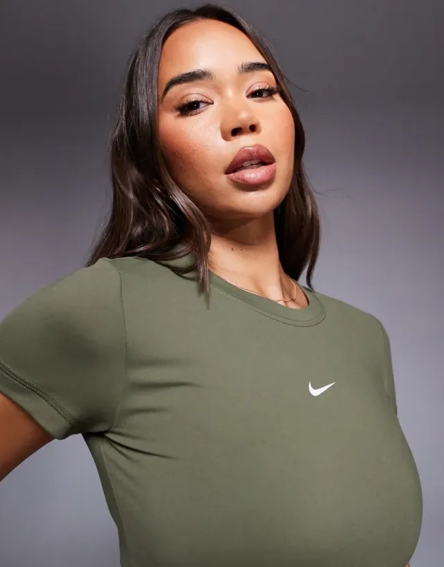Nike Gym Life Swoosh Cropped T-Shirt In Khaki-Green