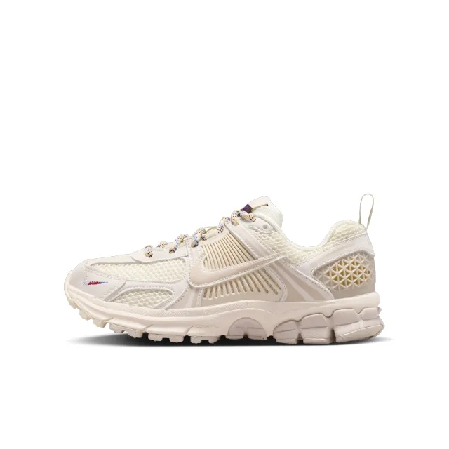 Nike Vomero 5 Older Kids' Shoes - Brown