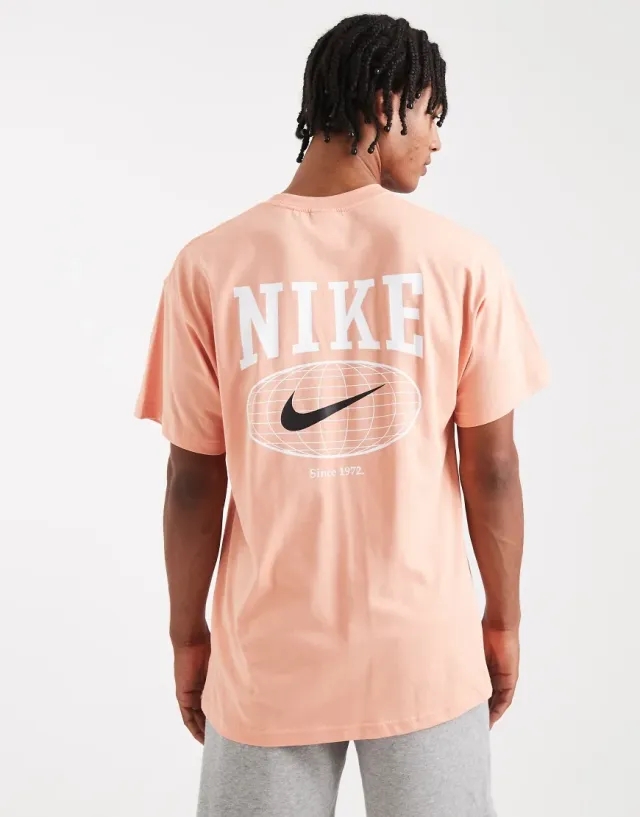 Nike Line Art Graphic T-Shirt In Orange