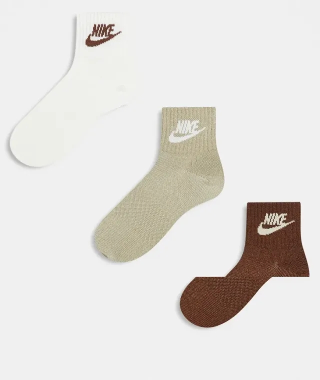 Nike Sportswear Everyday Essential 3 Pack Socks In Multi