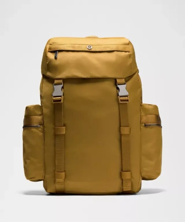 lululemon – Wunderlust Backpack 25L – Color Yellow