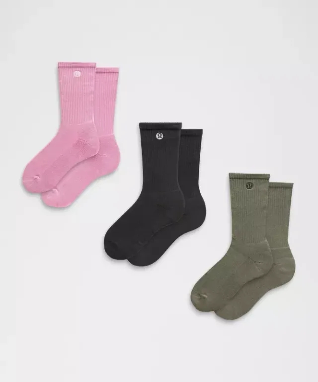 lululemon – Unisex Daily Essential Crew Socks 3 Pack – Color Pink/Black/Green – Size L