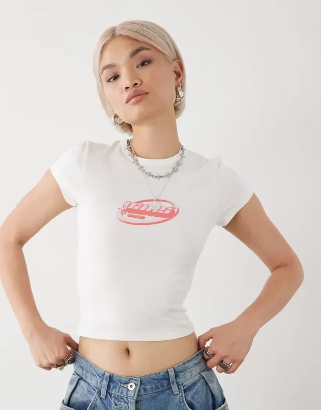 Vans V2k Cameron Tee In Marshmallow-White