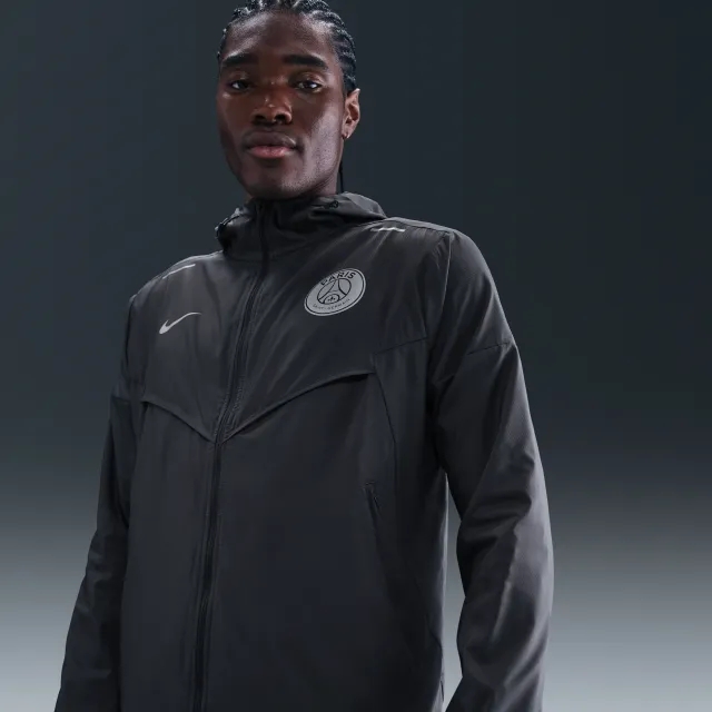 Paris Saint-Germain Impossibly Light Windrunner Men's Nike Football Jacket - Grey - Polyester/Elastane