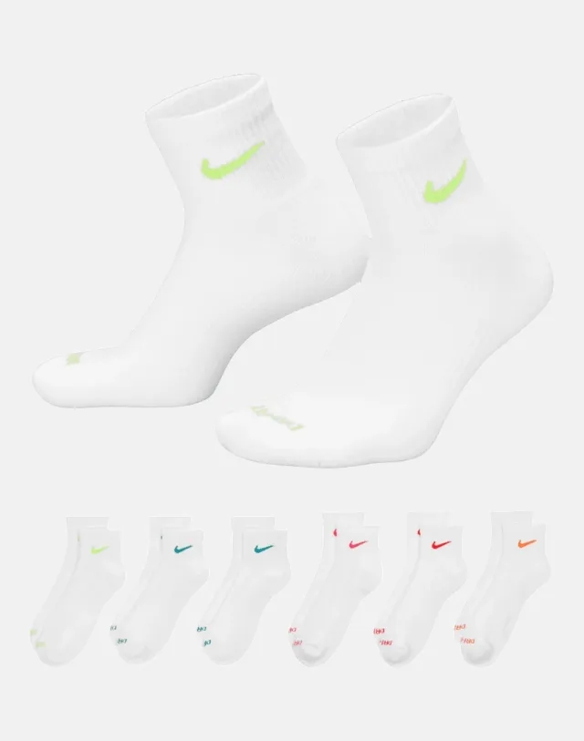 Nike Everyday Cushion 6 Pack Ankle Socks in White 